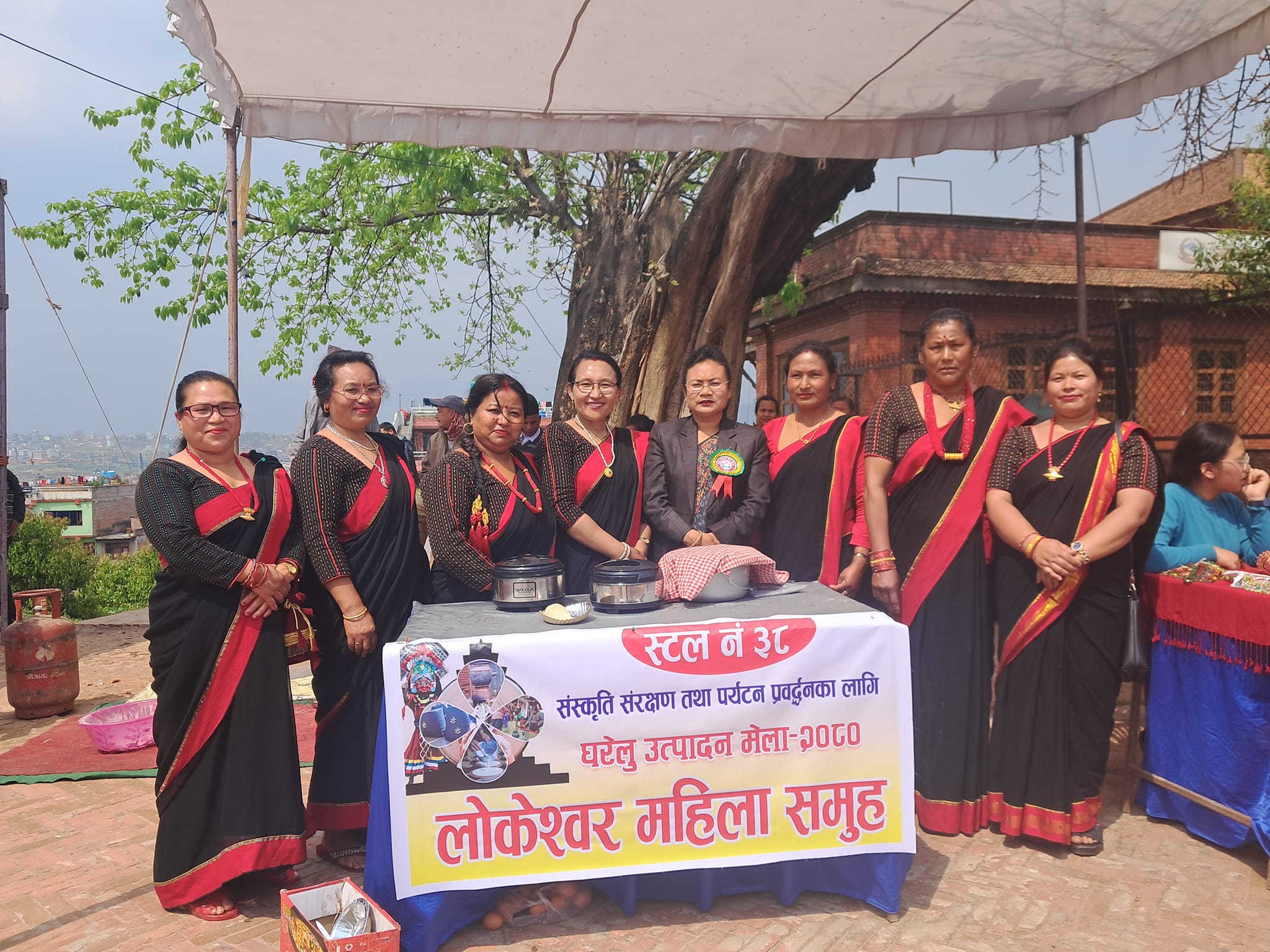 सकियो नःपुखुको घरेलु उत्पादन मेला 