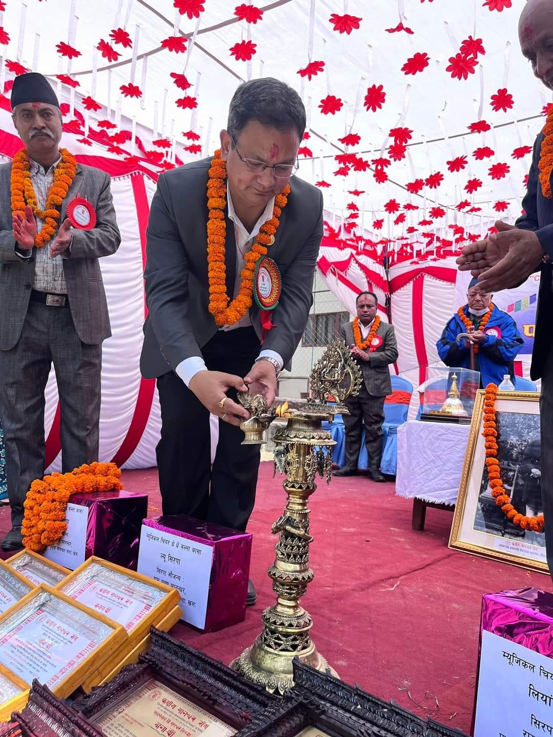 केन्द्रीय मानन्धर संघको स्वयम्भू भोज . ७१ औं स्थापना दिवस सम्पन्न