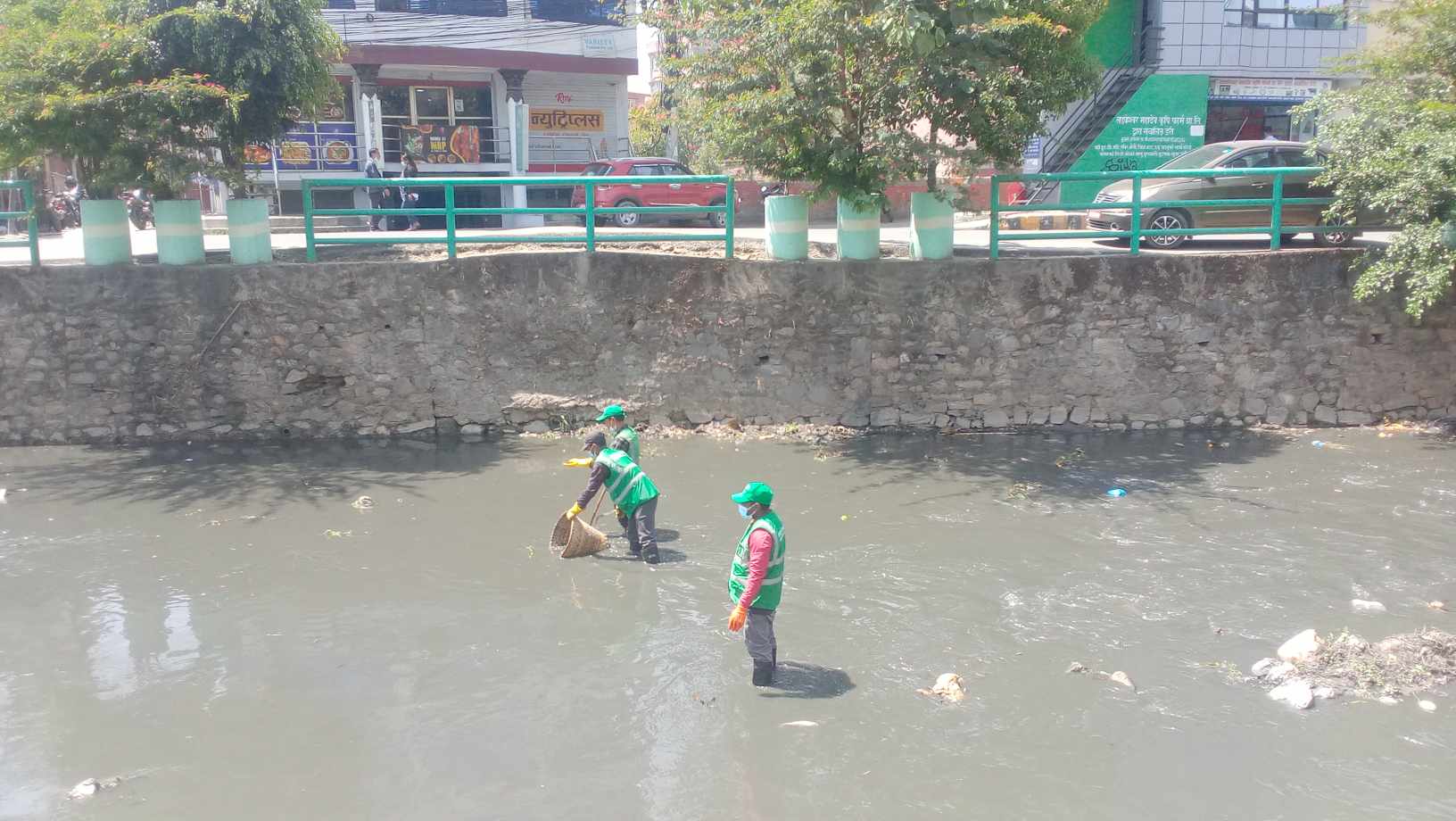 सलाम यी सफाई मजदुरहरुलाई (तस्वीर कथा) 