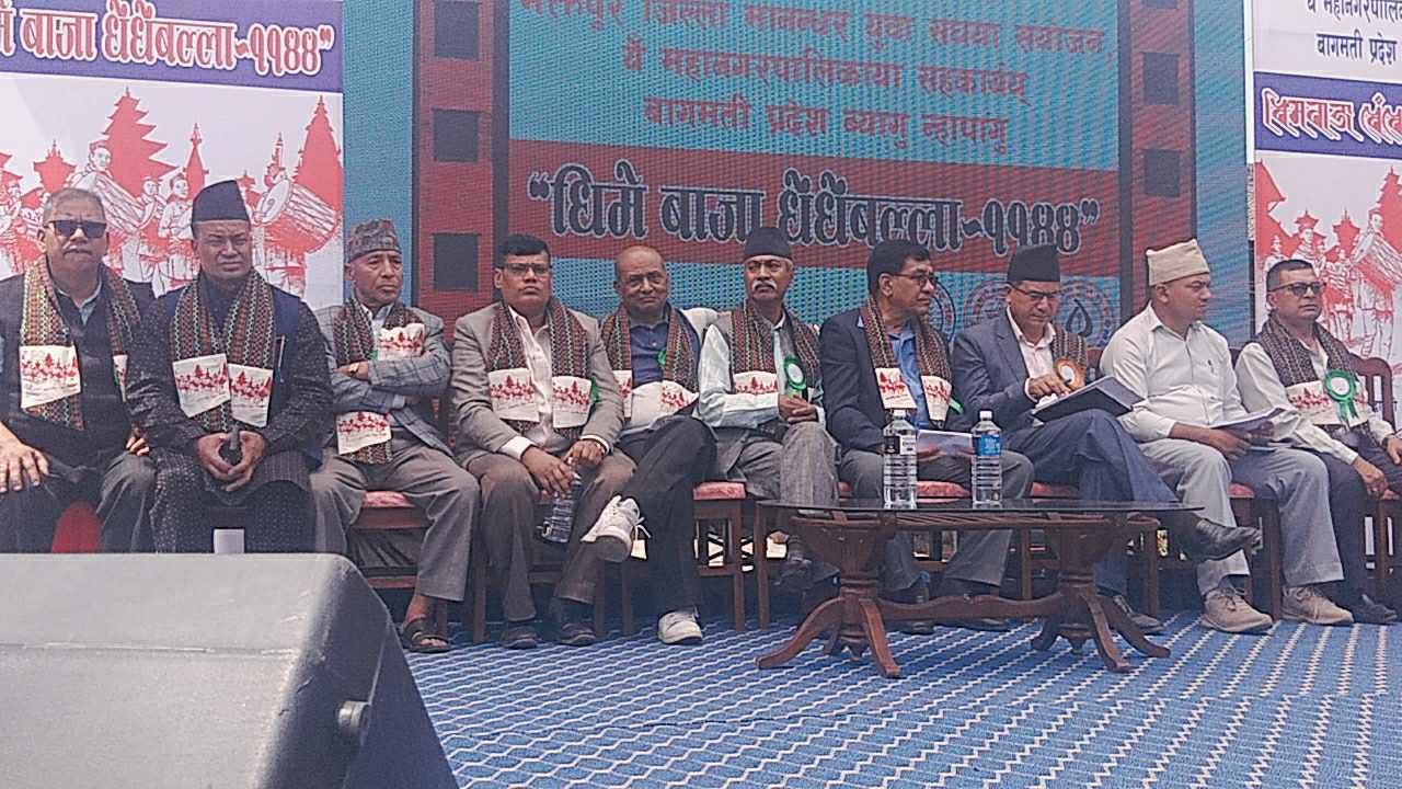 तस्वीरमा दतात्रयमा भएको उपत्यकाव्यापी धिमे बाजा प्रतियोगिता 