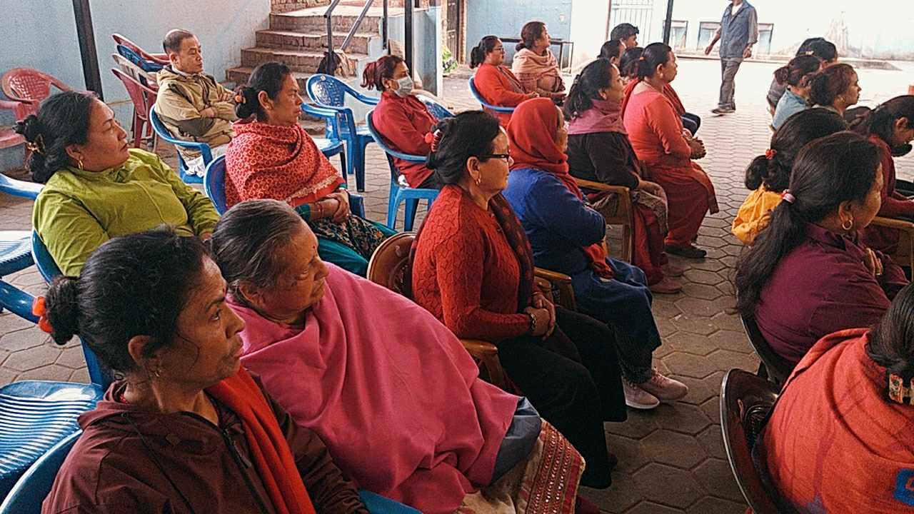 भनपा १० छेकोङ्ग ब्यायाम परिवारले गरयो शुभकामना आदानप्रदान