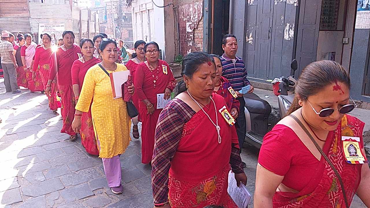 सक्व पूर्णिमाको अवसरमा भएको पदयात्रा तस्वीरहरुमा 