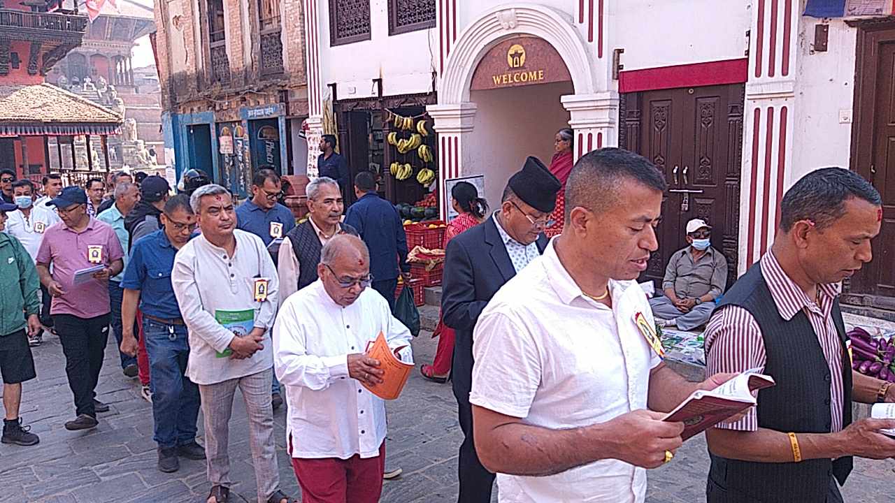 सक्व पूर्णिमाको अवसरमा भएको पदयात्रा तस्वीरहरुमा 