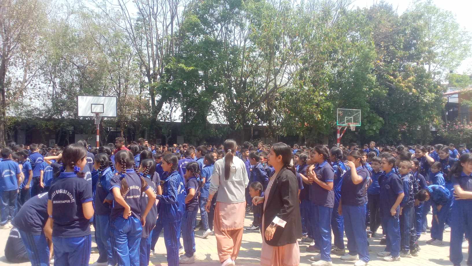 भक्तपुरमा भूकम्प आएपछि...........