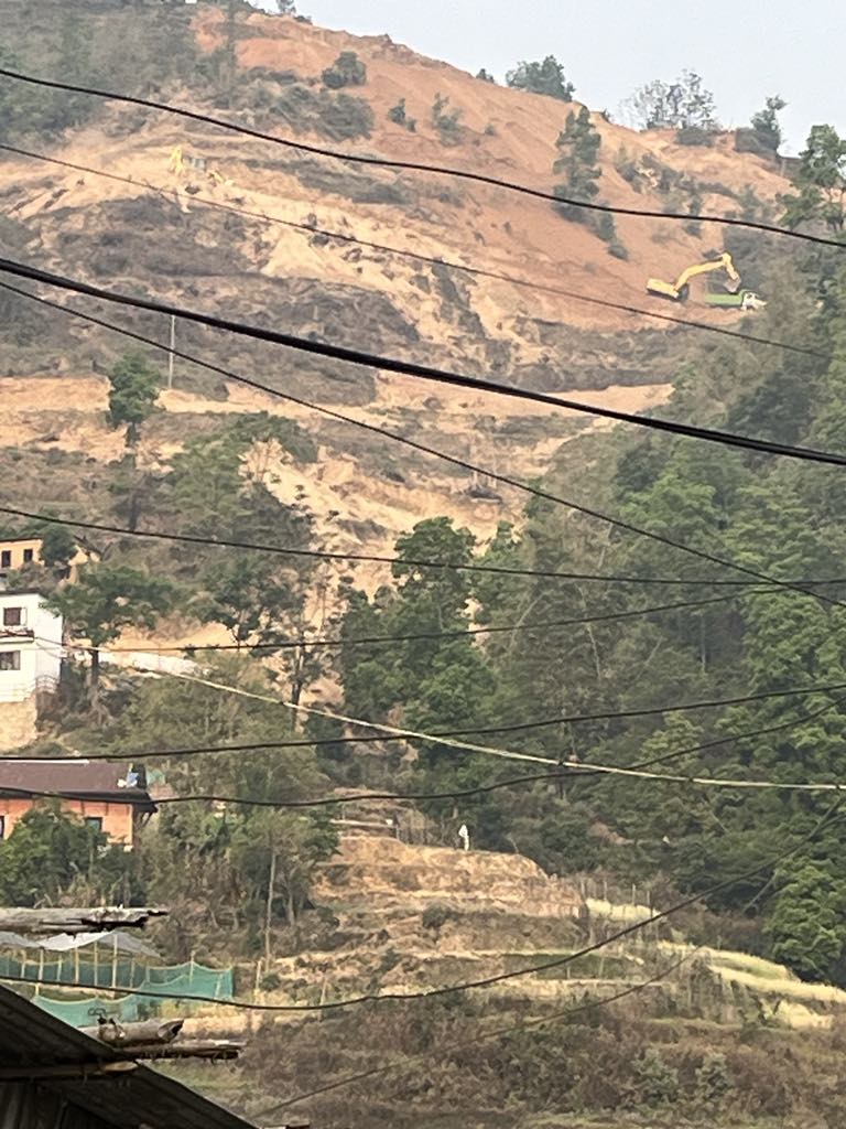 सूर्यविनायक —९ नंखेलका वडा अध्यक्षको डोजर मोह किन ? 