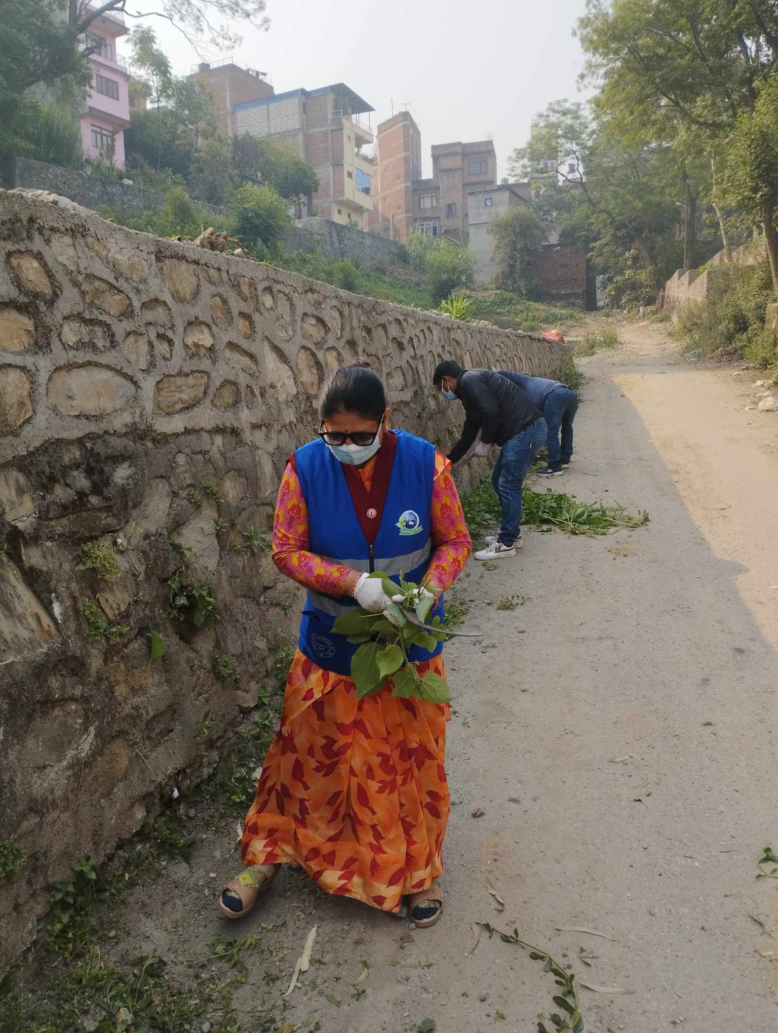 मध्यपुर थिमि विष्णुकुण्ड परिसरको गरियो सफाई