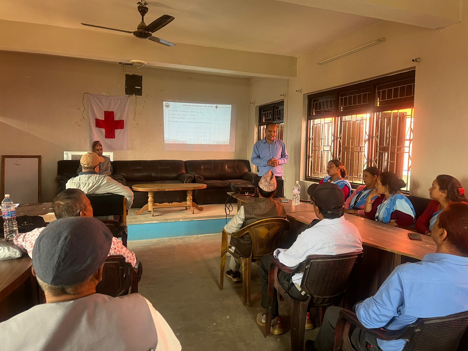 झौखेल र दुवाकोटमा स्वस्थ्य बुढ्यौलीका लागि सहारा परियोजनाको वडास्तरिय अभिमुखिकरण 