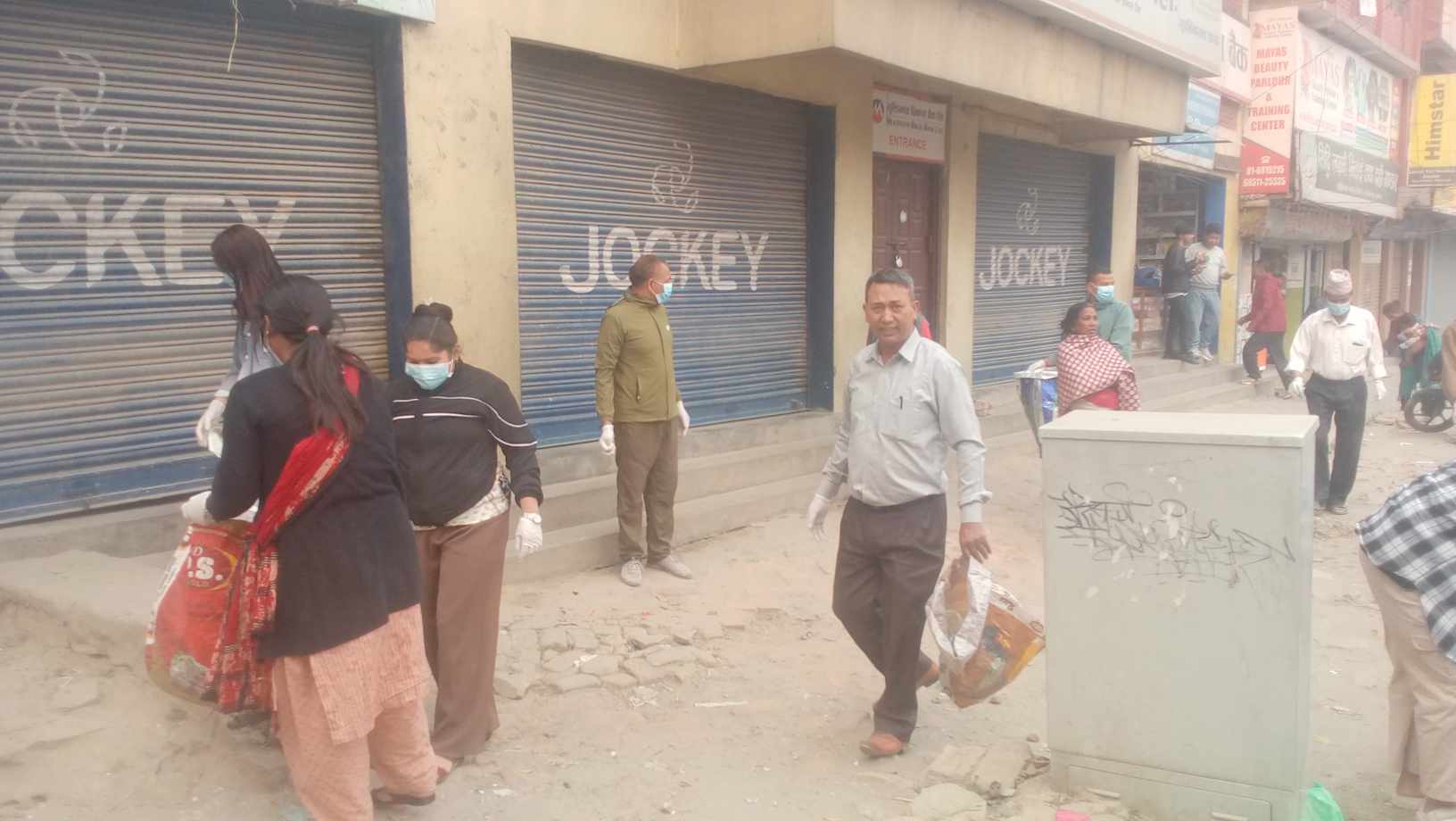 भक्तपुर नागरिक समाजद्धारा सूर्यविनायकमा सरसफाई (तस्वीरहरुसहित)