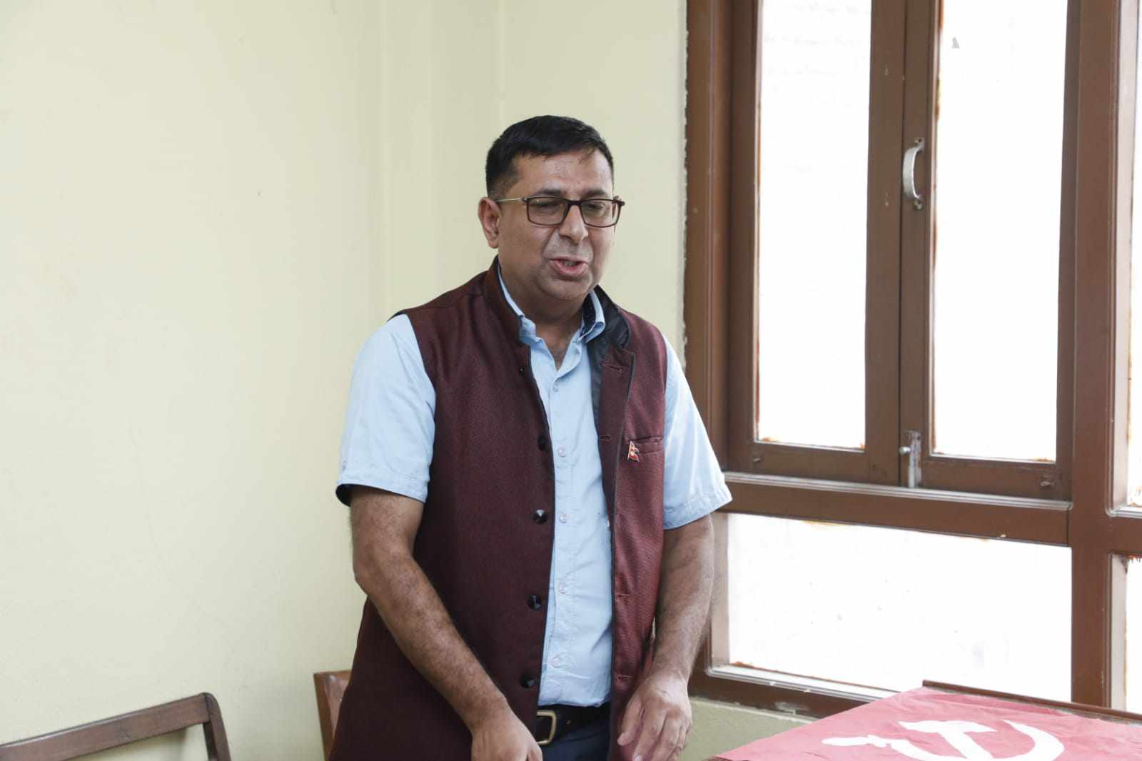 एमालेको भक्तपुरको अधिवेशनबारे पत्रकार सम्मेलन ः अध्यक्षको उम्मेदबारी घोषणा 