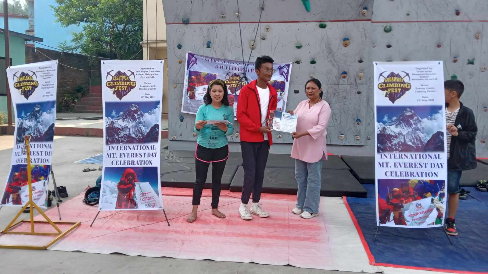 विश्व सगरमाथा दिवस मनाउँदै ललितपुर महानगरपालिका