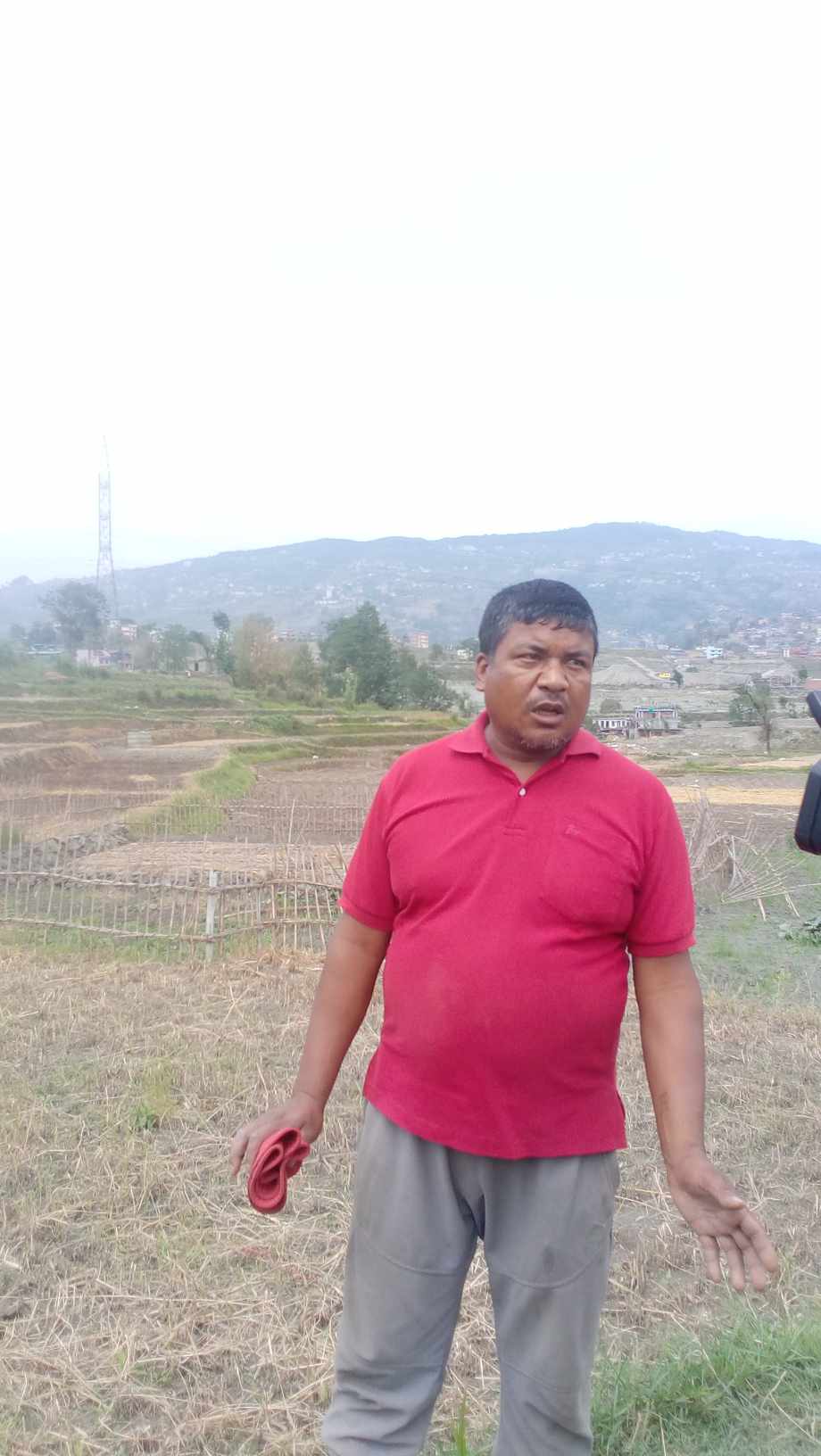 बडा कार्यालय पेलेर अगाडि वढेको ताथलीबासीको गुनासो