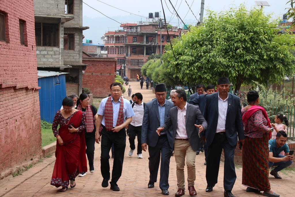 चीनको चियाङ्सी प्रान्तको यिछुन नगरको प्रतिनिधिमण्डल भक्तपुर भ्रमणमा