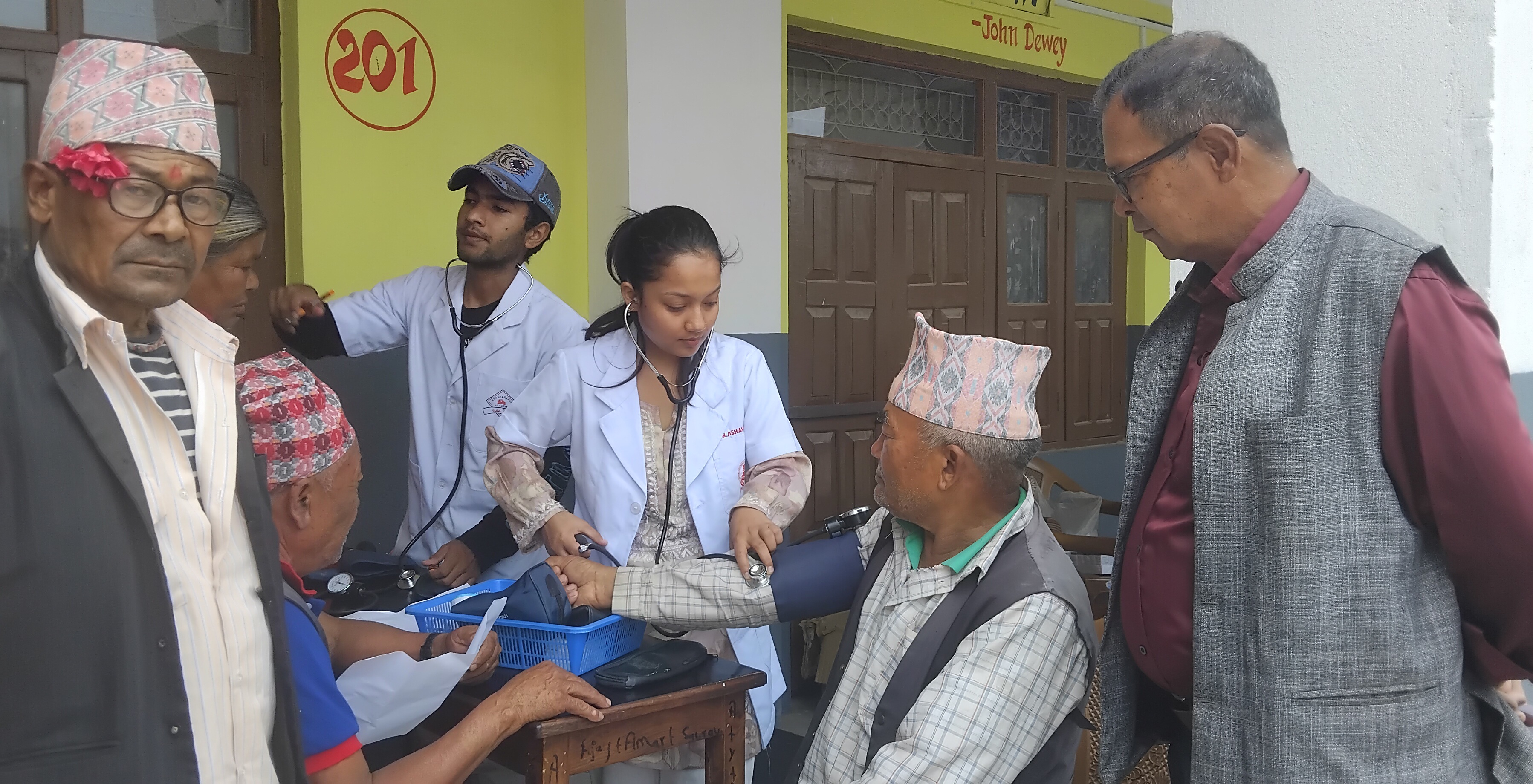 ताथलीको बृहत् निःशुल्क स्वास्थ्य शिविरमा ३१६ लाभान्वित