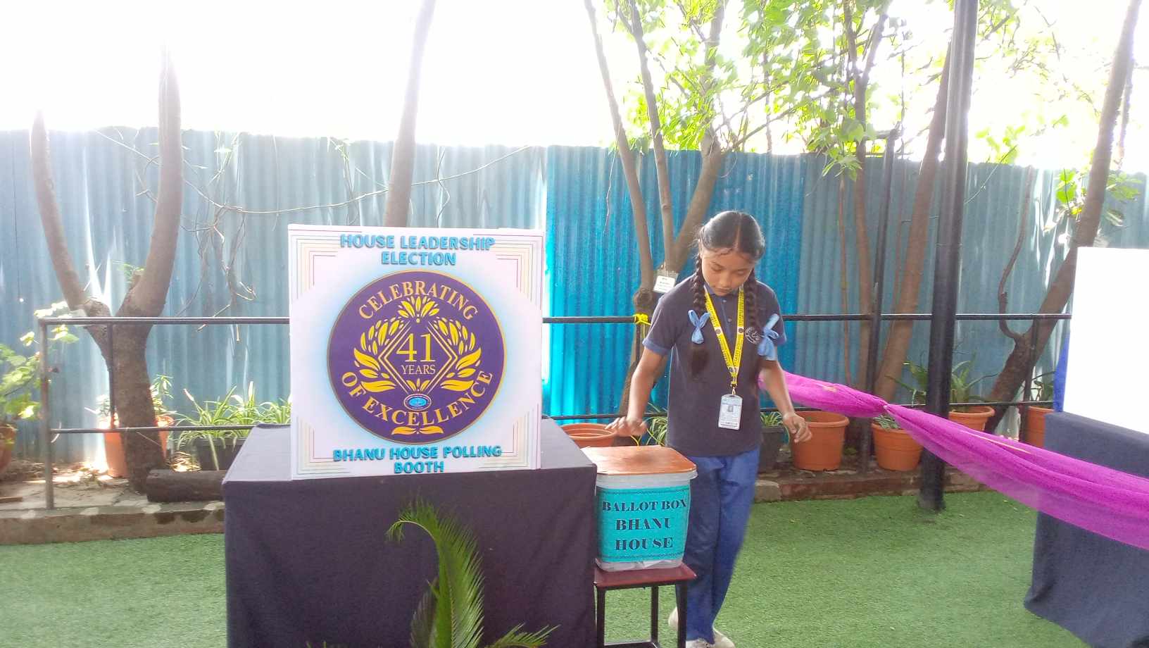 एभरेस्ट स्कुल भएको निर्वाचन शान्तिपूर्ण रुपमा सम्पन्न