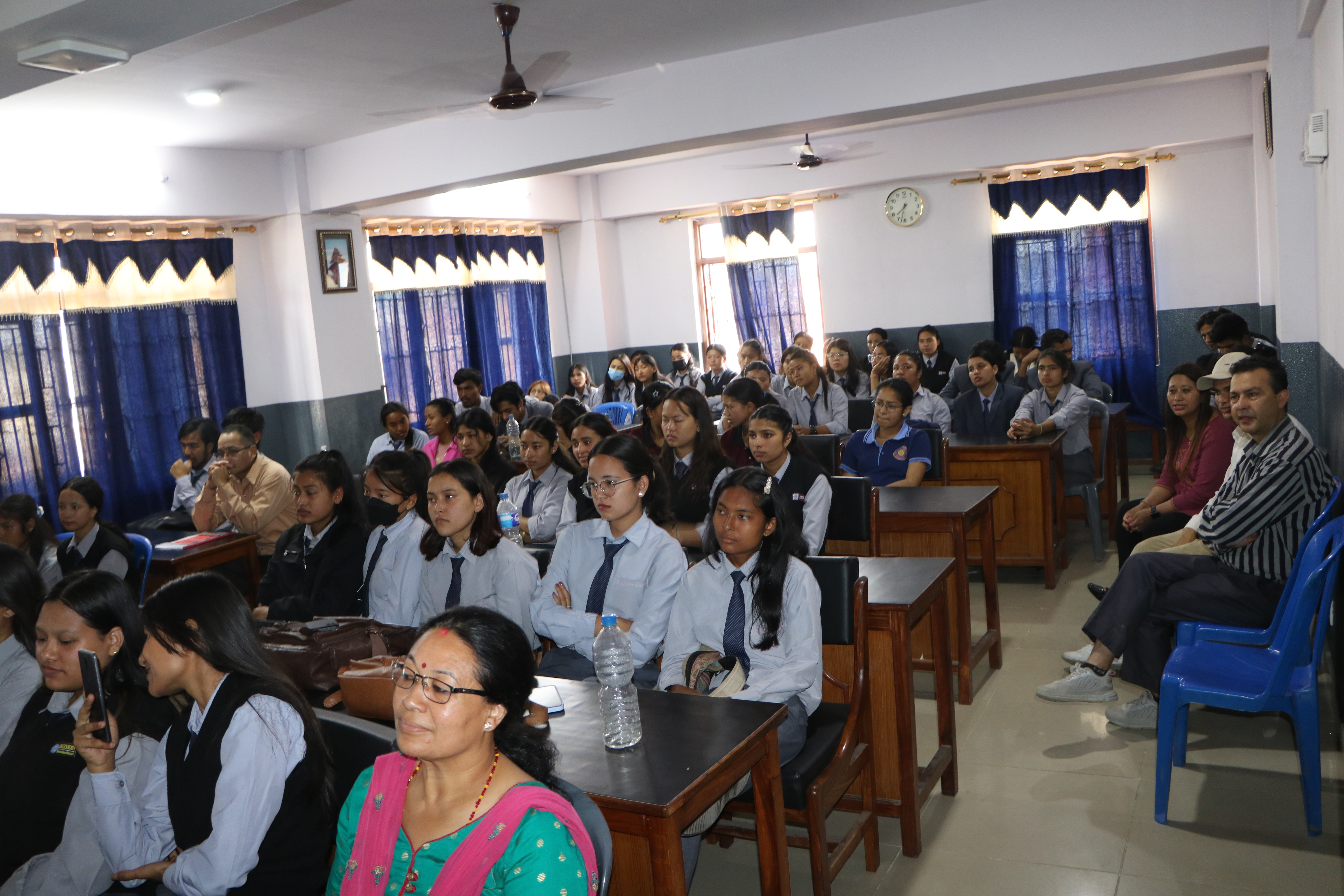 सिकाइ कार्यक्रमसम्बन्धी अनुभव आदानप्रदान गरियो 