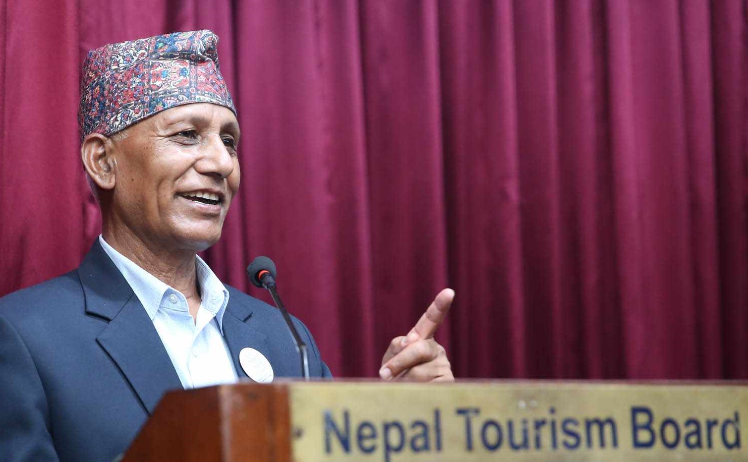 जेष्ठ नागरिक कोषले गरयो सगरमाथा आरोही जेष्ठ नागरिकहरुलाई सम्मान 