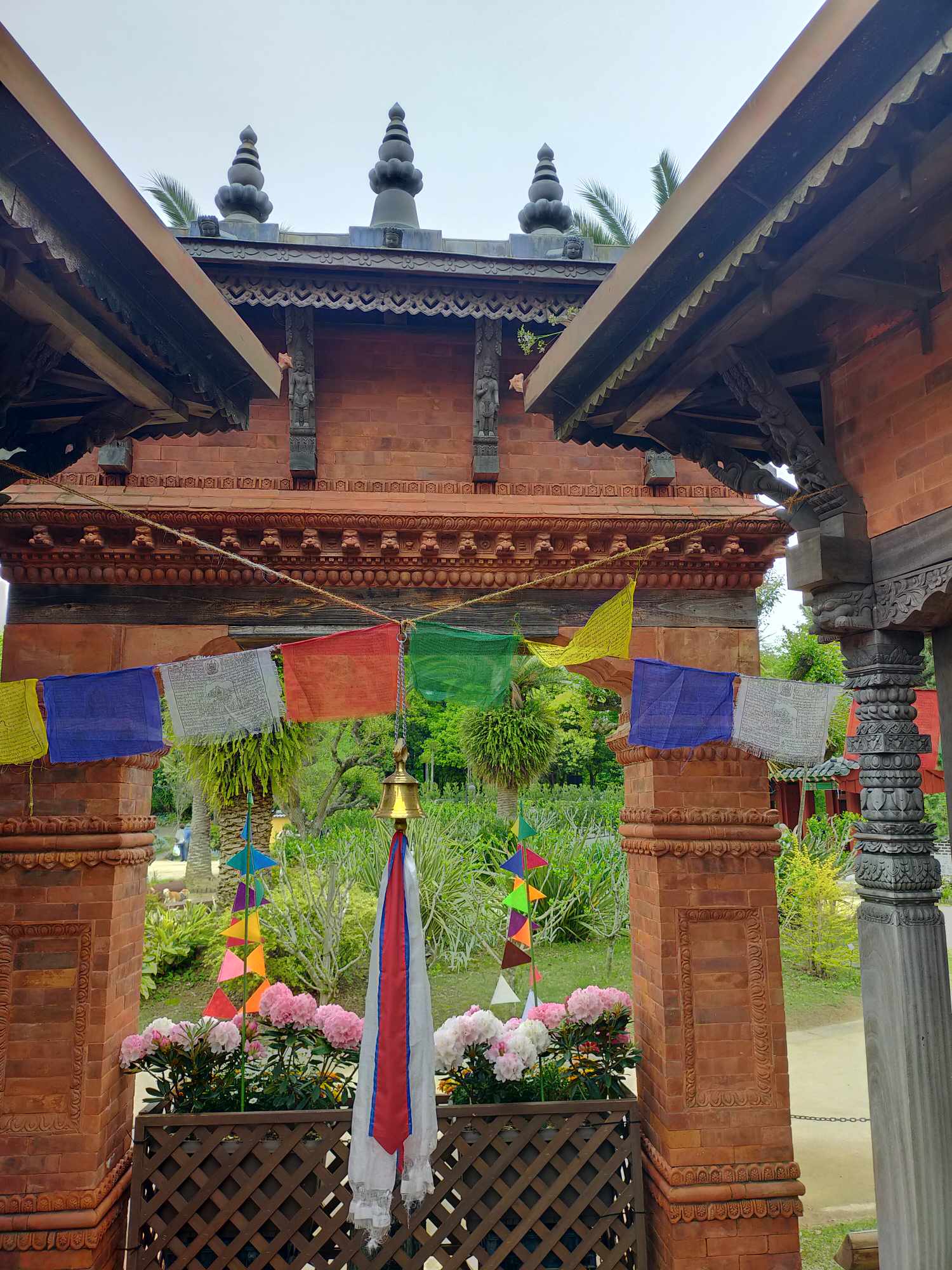 जापानको नेवा बगैंचामा बुद्ध नेपालमा जन्मेको सन्देश दिन साँंस्कृतिक कार्यक्रम