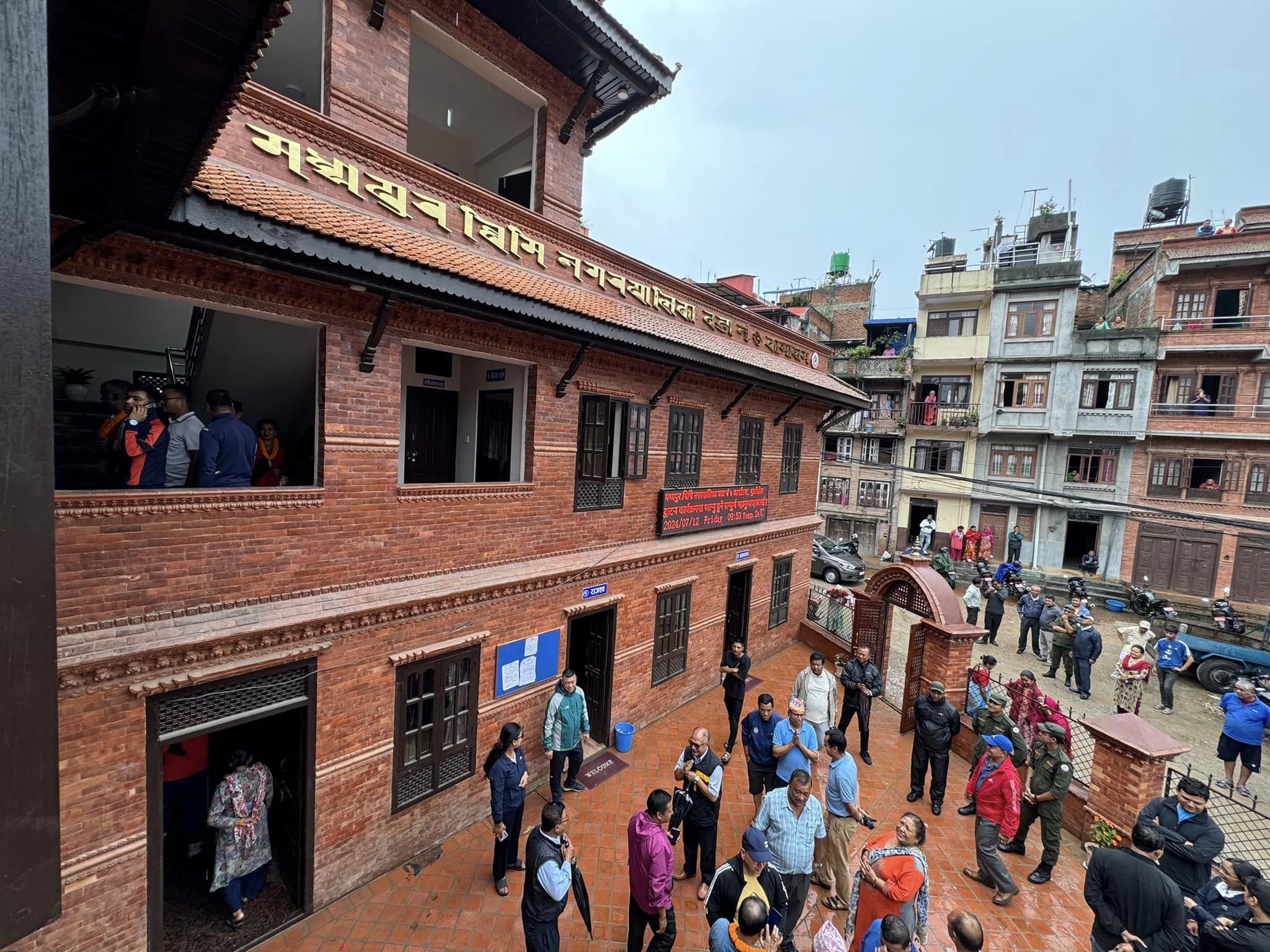 मध्यपुर थिमि नगरपालिका वडा नं ५ अव आफनै भबनमा