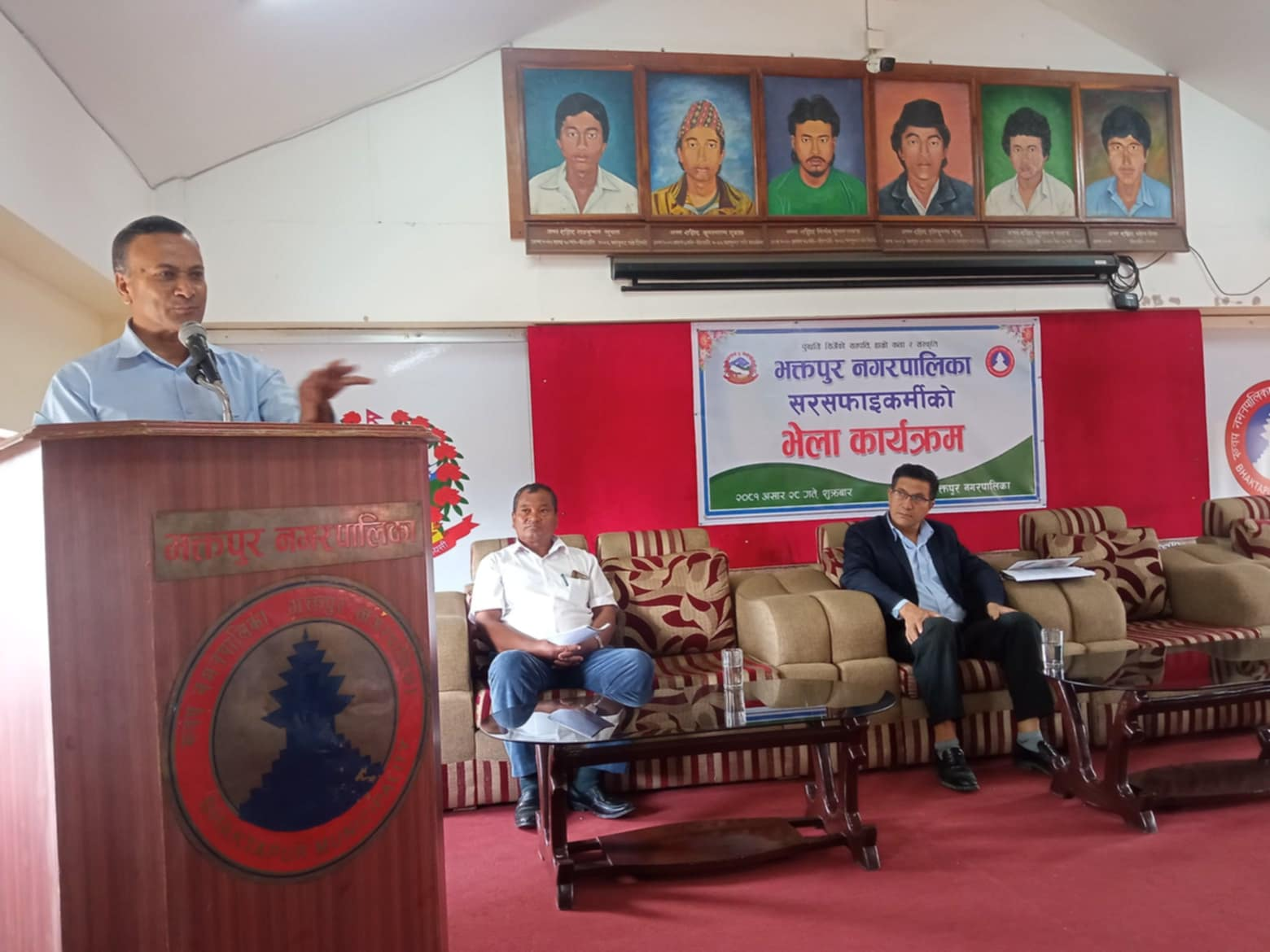 समाजवाद समाजको उत्थानको निम्ति 