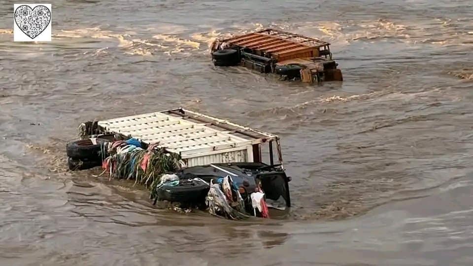 भक्तपुर डुवान तस्वीरहरुमा 