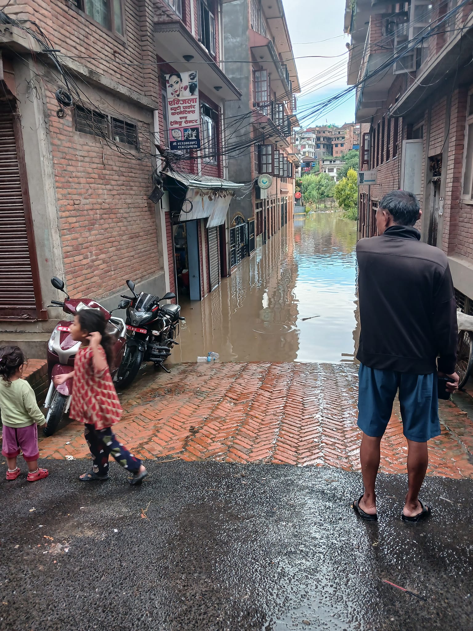 भक्तपुर डुवान तस्वीरहरुमा 
