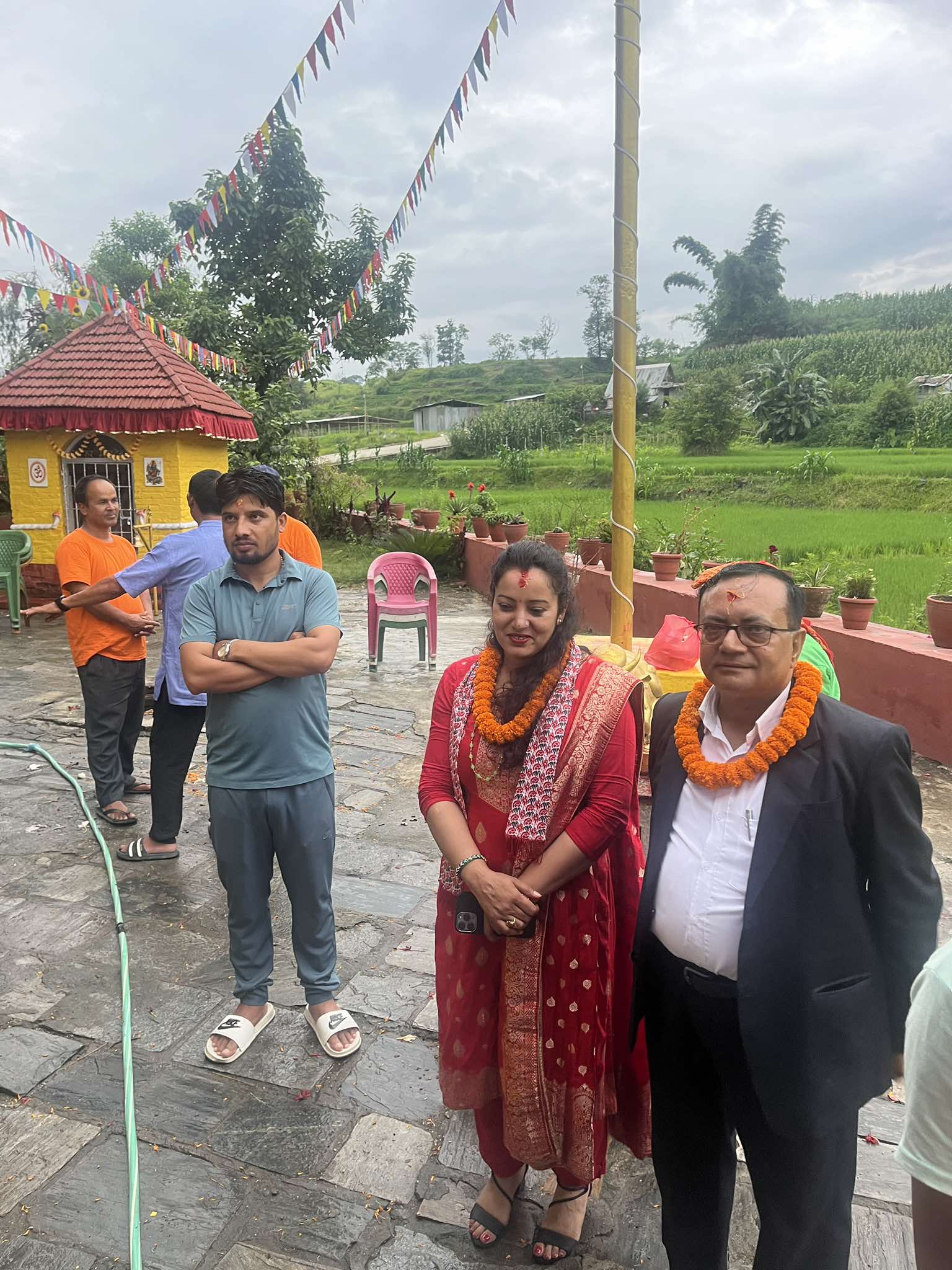 झौलेख ज्योर्तिलिंगेश्वर महादेव मन्दिरमा लागेको मेला तस्वीरहरुमा 