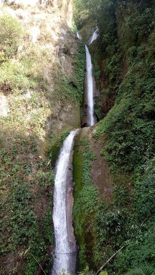 तीनतले झरना जानु भयो त ? (तस्वीरहरुसहित)   