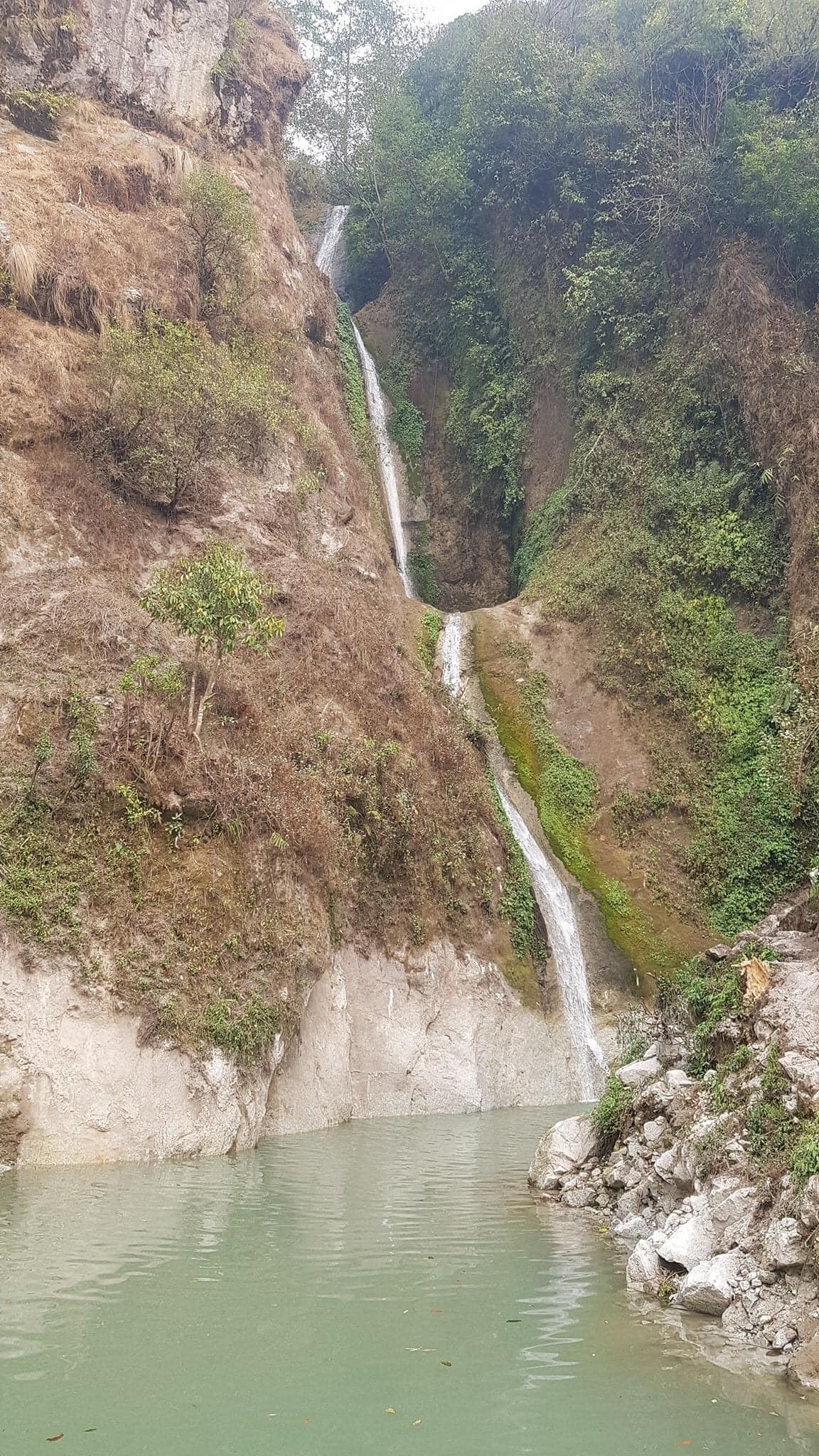तीनतले झरना जानु भयो त ? (तस्वीरहरुसहित)   