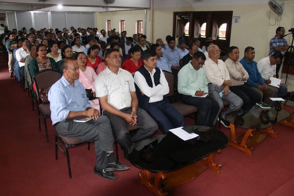 अन्यायको विरोध नगर्ने कम्युनिष्ट नहुने