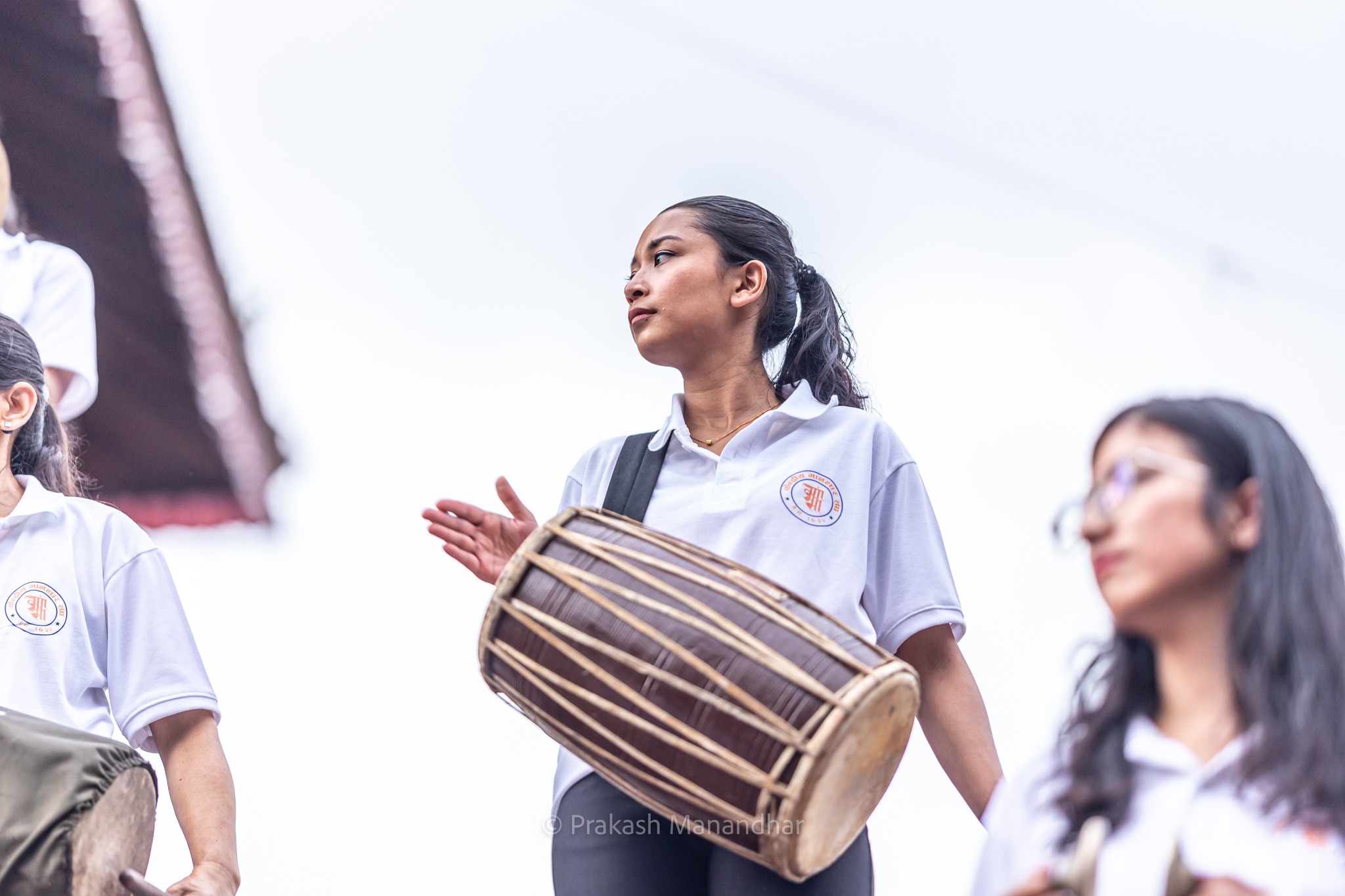 सयौं बाजा एउटै ताल, सयौं कलाकार एउटै चाल