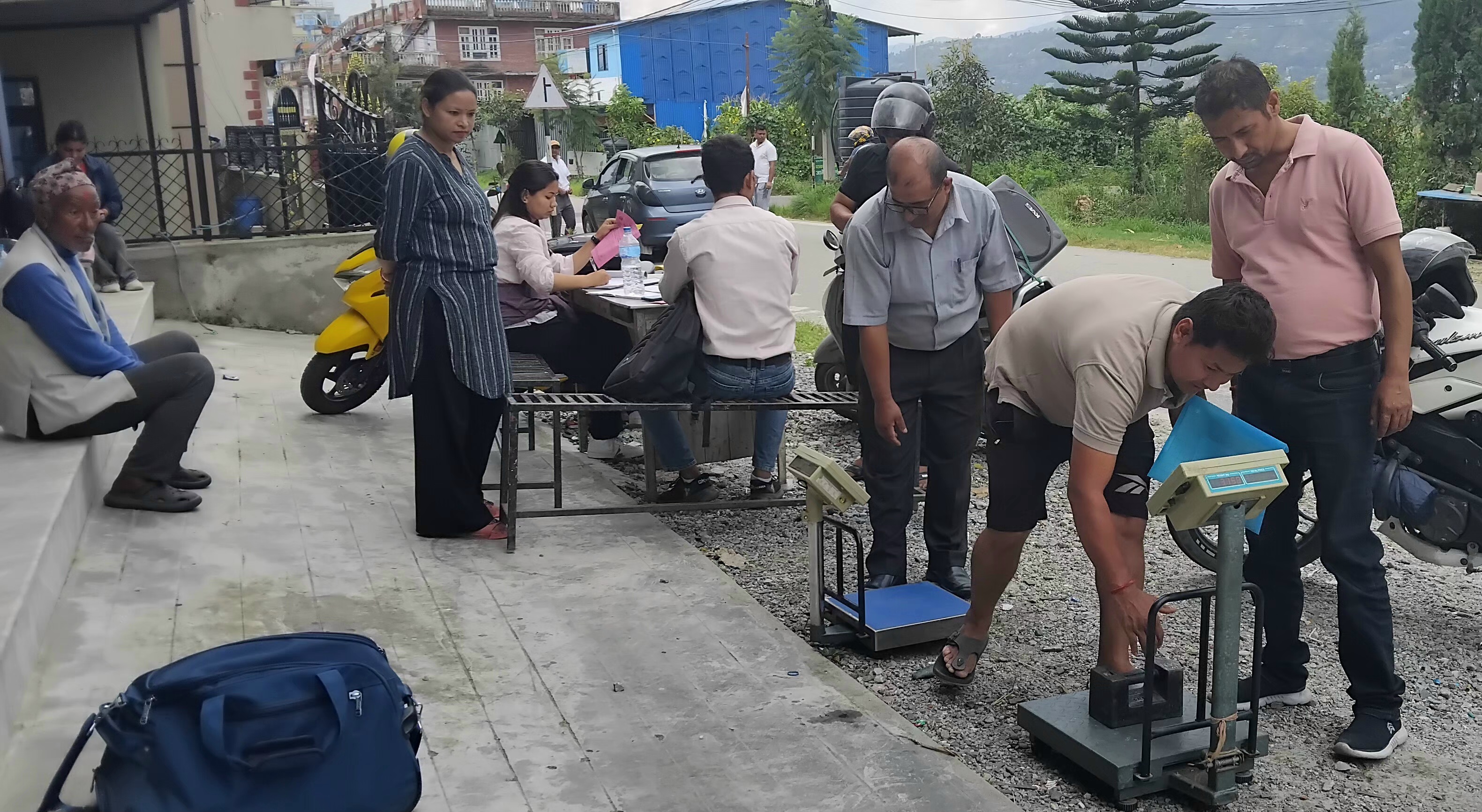 चाँगुनारायण नगरपालिकास्थित सुडालमा नापतौल डोर 