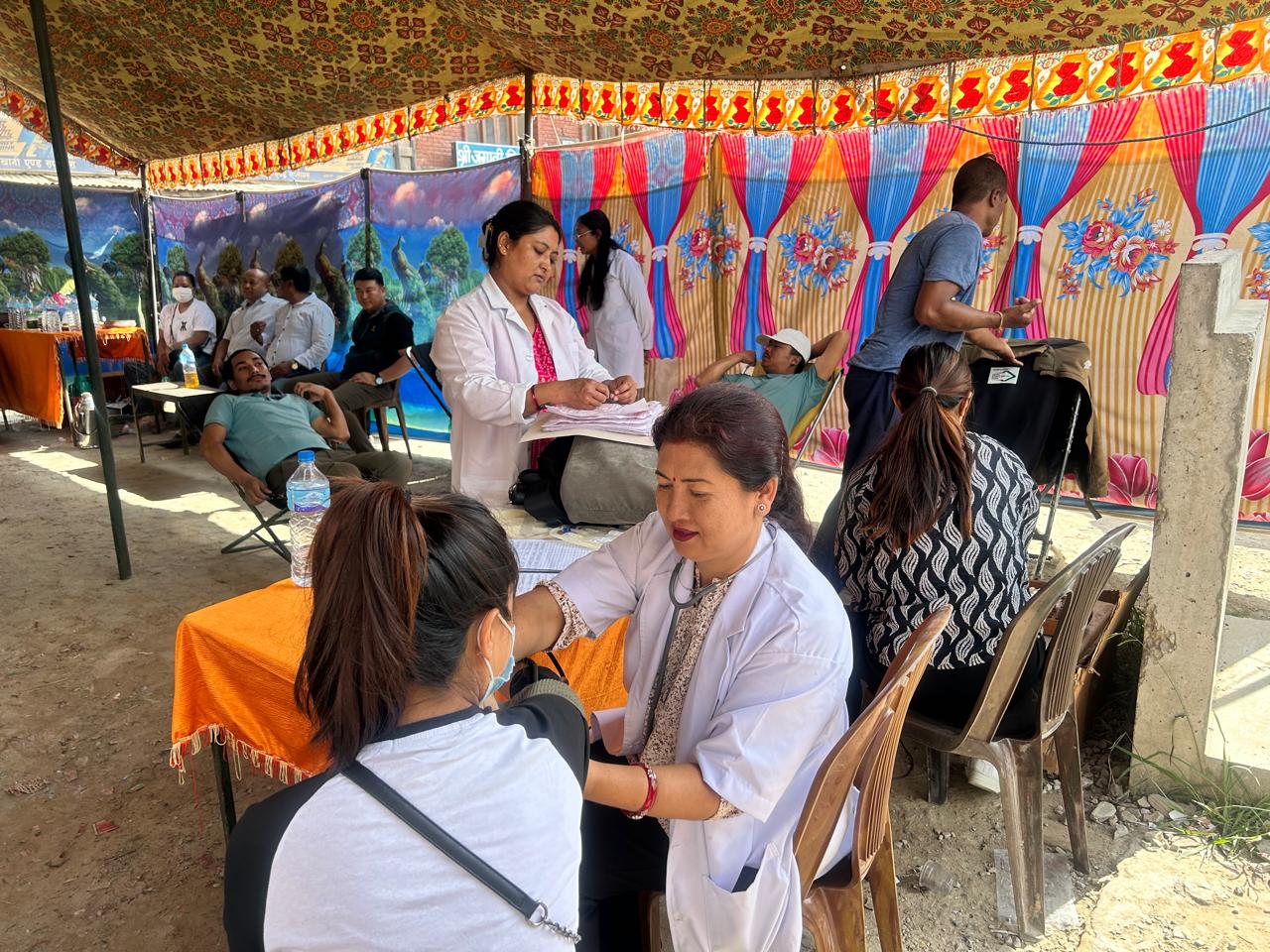 ३६ जनाले गरे रक्तदान 