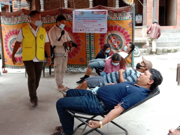 आज बालकुमारीबाट ४८ प्याकेट रगत संकलन