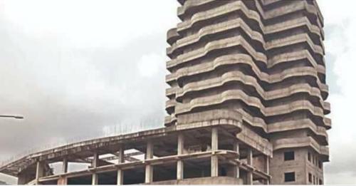 यस्तो छ भक्तपुरको राधेराधेको अलपत्र अग्लो भबनको भित्री कथा 