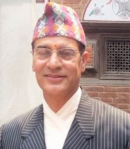 कवि डा. राजेन्द्र कोजूको इमानको धरहरा कवितासङ्ग्रहभित्र पस्ता