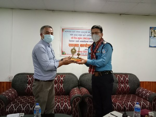 भक्तपुर चेम्बर अफ कमर्शले एसपी श्रेष्ठलाई स्वागत