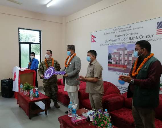 सुदूरपश्चिममा १२ करोडमा निर्माण भएको अत्याधुनिक रक्तसंचार केन्द्र हस्तान्तरण