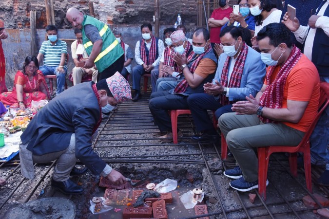 काठमाडौँ महानगरपालिकाका वडा कार्यालयका सबै भवन परम्परागत नेपाली शैलीमा निर्माण सम्पन्न गर्ने 