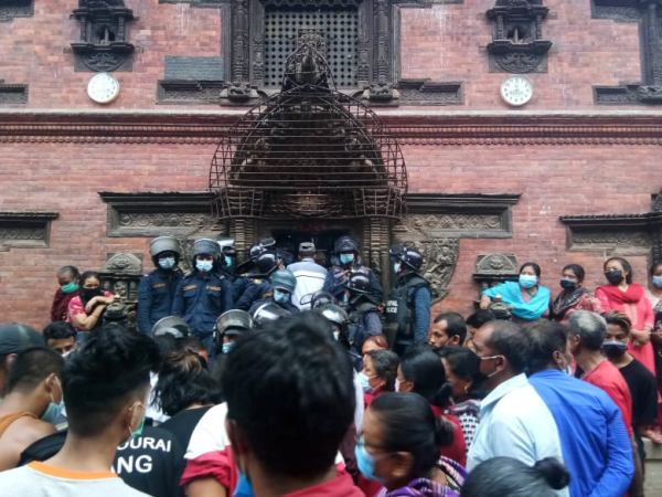 ख्वपय् नवदुर्गाया नकीं विवाद छाय ?