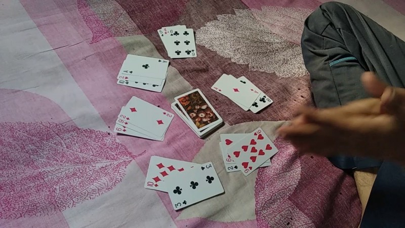 भक्तपुरको भेलुखेलबाट दसजना जुवाडे पक्राउ