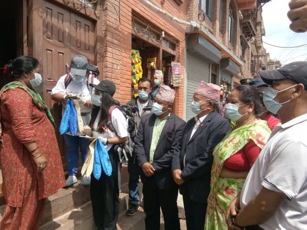  मध्यपुर थिमीमा नेपाल मास्क कार्यक्रम सुरु