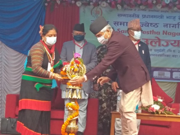 ज्यापू समाजको भवन देखेर प्रधानमन्त्री ..........................