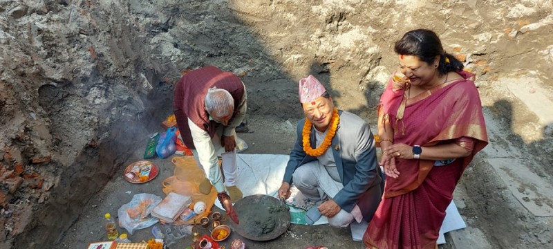काठमाडौँ महानगरको भूमिगत तलासहितको ८ तले भवन शिलान्यास 