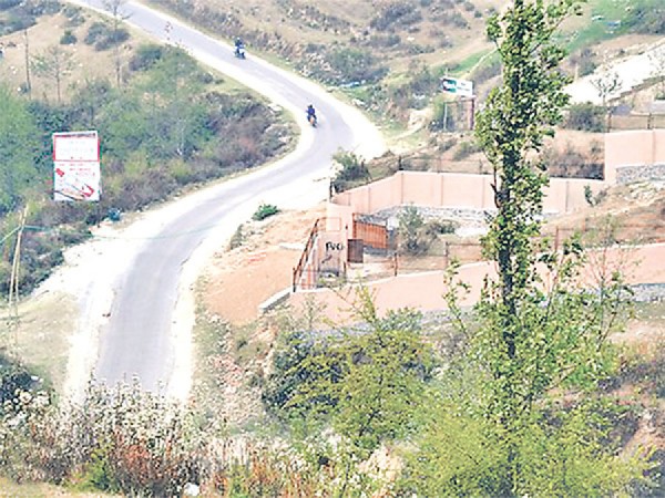 नगरकोट सडक बनाइन दिन प्रधानमन्त्रीसँंग गुहार 
