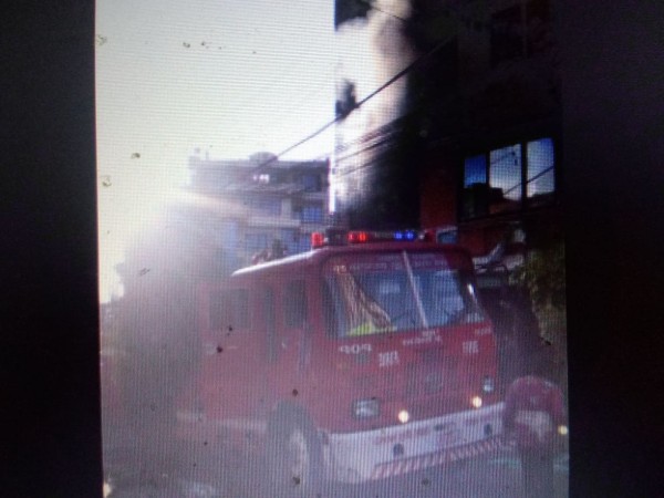 भक्तपुर मालपोत अगाडि आगलागी