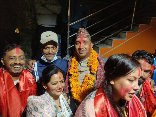 चाँगुनारायण  प्रदेशको सभापतिमा खड्का विजयी