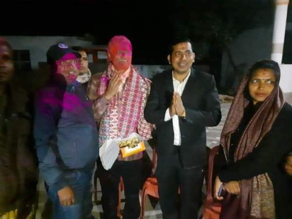 झुठा अभियोग लगाएर फसाएका अध्यक्ष यादवले पाए सफाई, गाउँवासी खुशी
