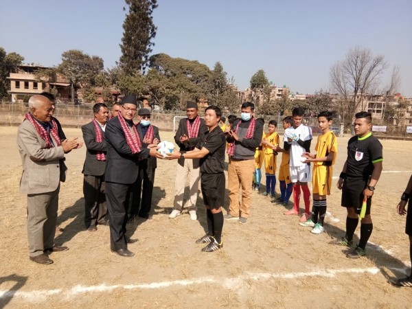 भक्तपुरमा विद्यालयस्तरीय भक्तपुर कप फुटवल प्रतियोगिता सुरु