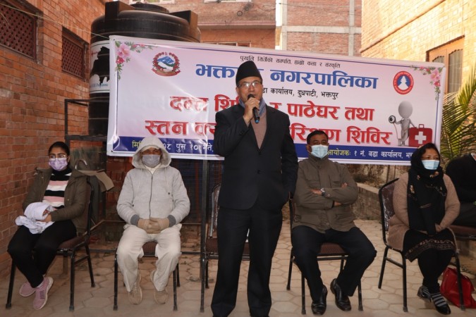 भक्तपुरमा निःशुल्क दन्त शिविर तथा पाठेघर र स्तन क्यान्सर परीक्षण 