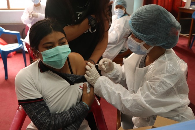 आजदेखि भक्तपुरका स्कुलस्कुलमा मोडर्ना खोप अभियान सञ्चालन